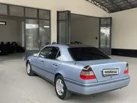 Mercedes-Benz E 200 1993 года, в Бувайдинский район за 5 000 y.e. id7276547
