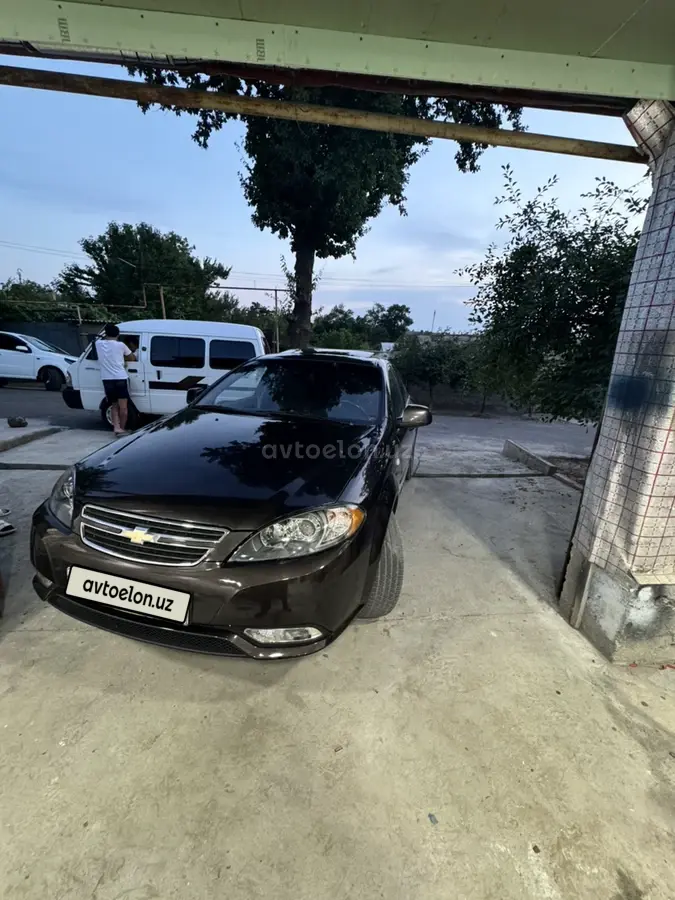 Chevrolet Lacetti,  3 позиция