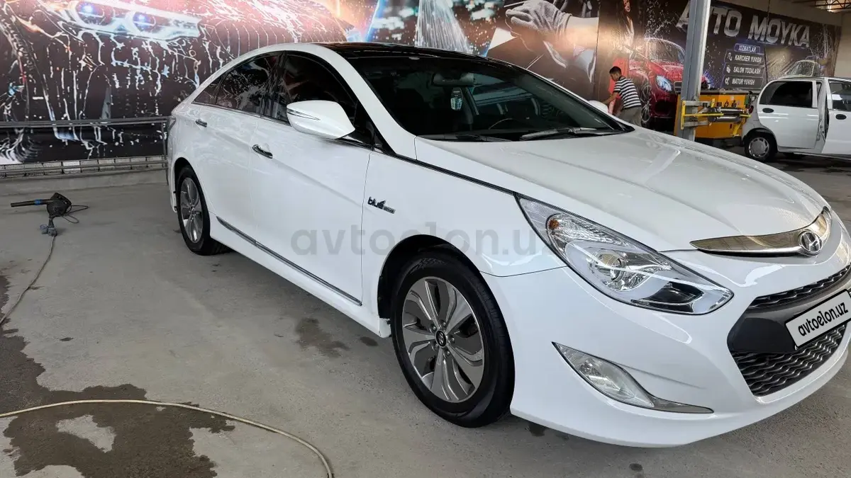 Hyundai Sonata