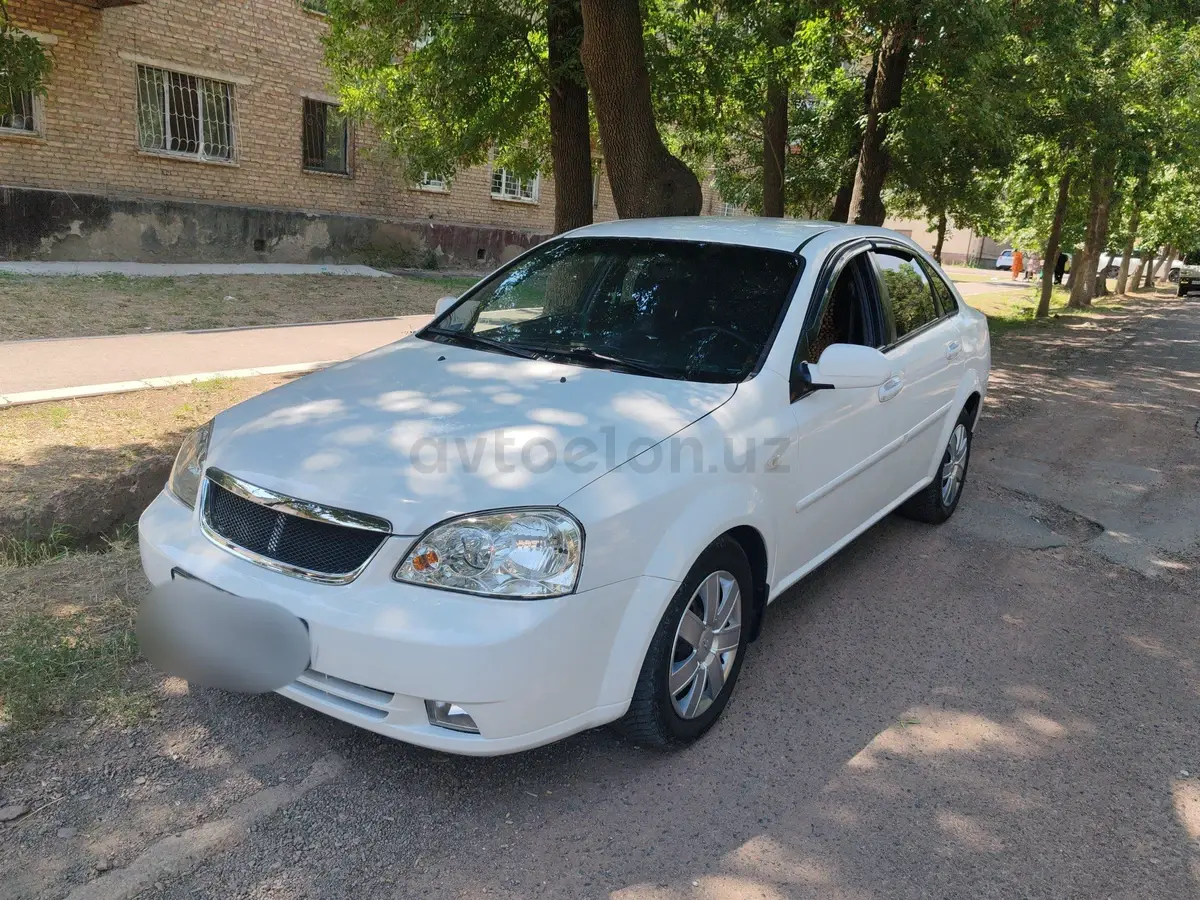 Daewoo Lacetti