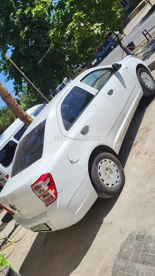 Chevrolet Cobalt,  2 позиция