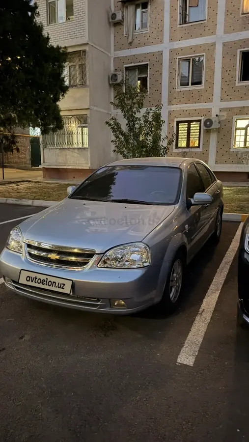 Chevrolet Lacetti,  1 позиция