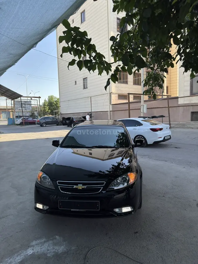 Chevrolet Gentra,  3 позиция