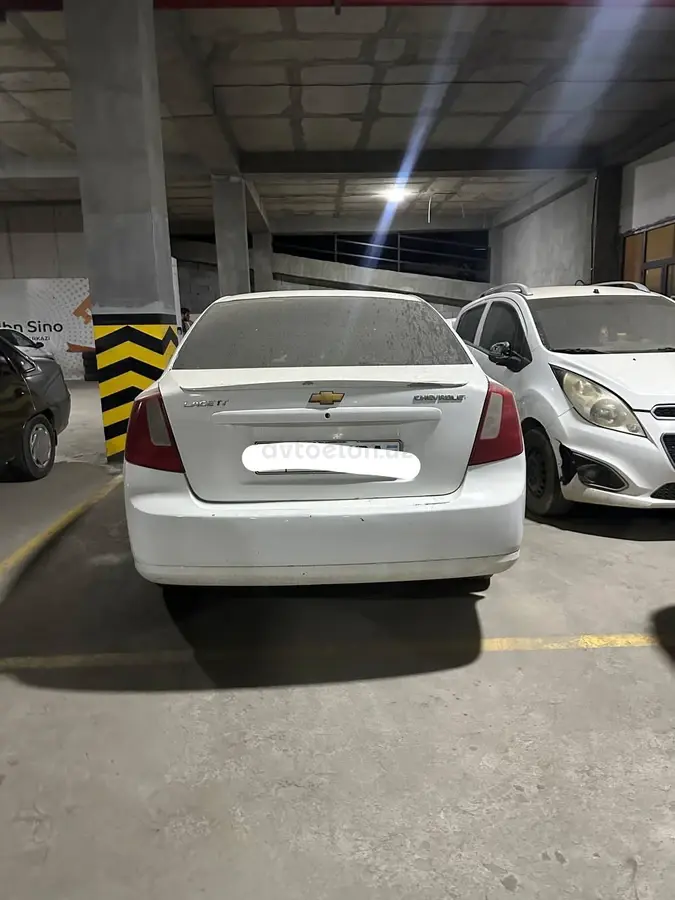 Chevrolet Lacetti,  2 позиция