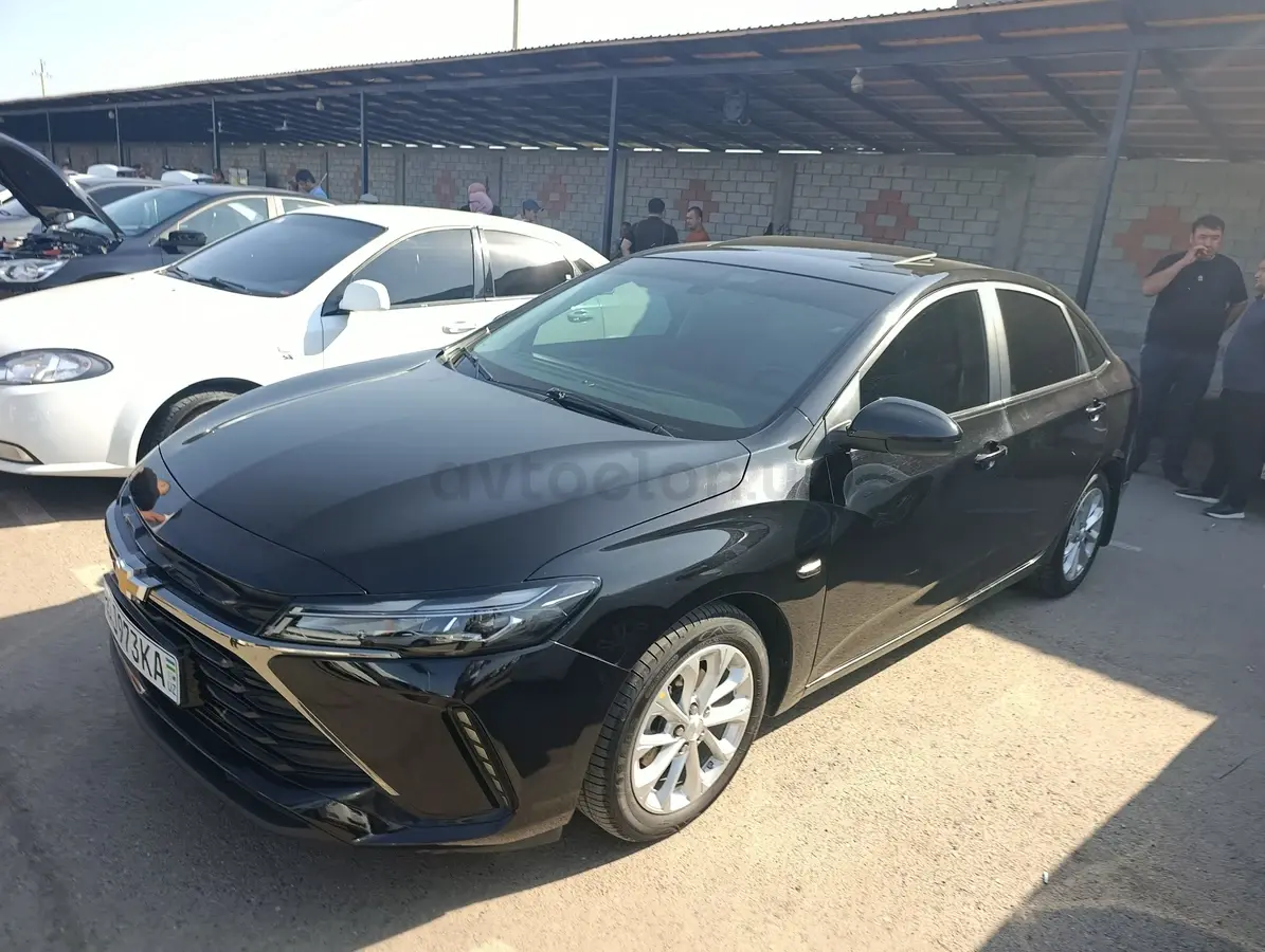 Chevrolet Malibu 2