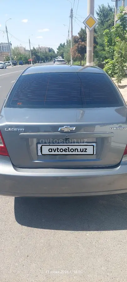 Chevrolet Gentra,  3 позиция