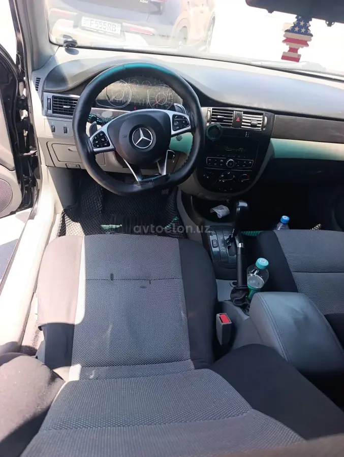 Chevrolet Gentra,  3 позиция