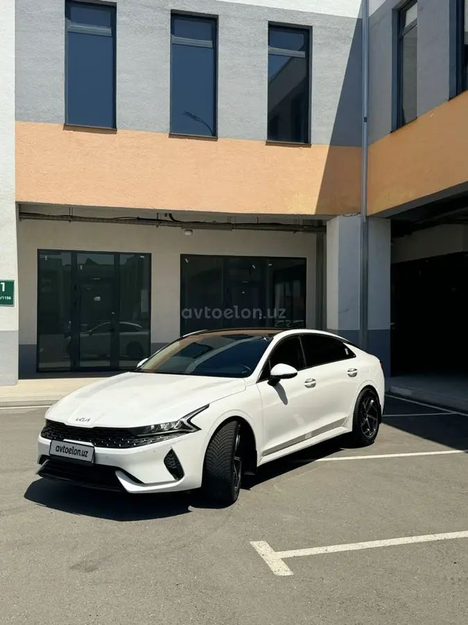 Kia K5