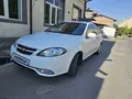 Chevrolet Gentra,  3 позиция