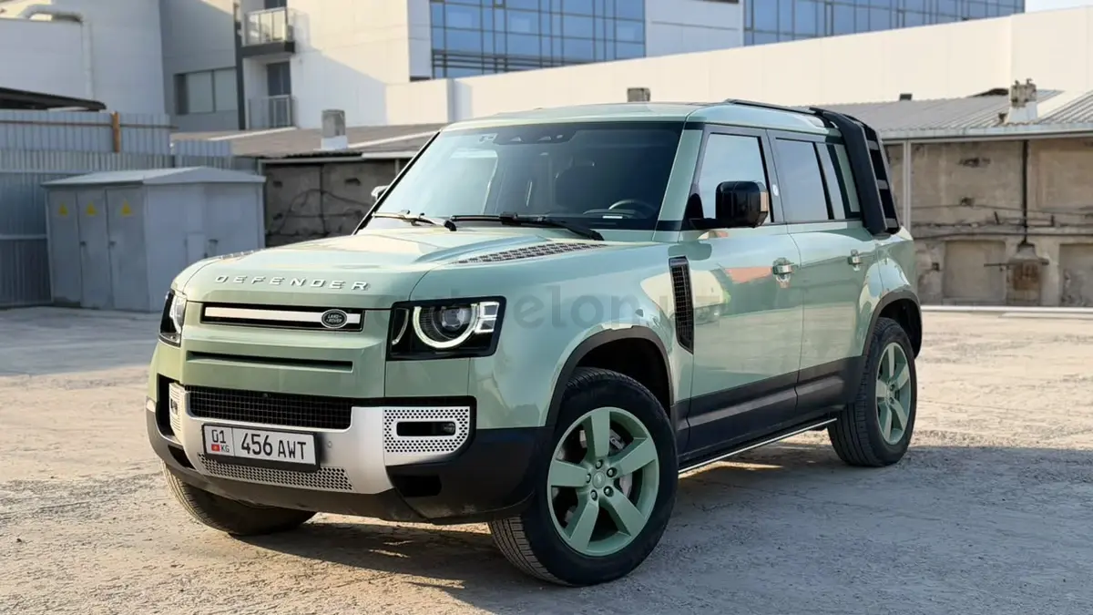 Land Rover Defender