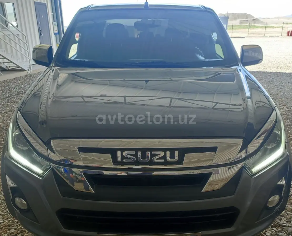 Isuzu D-Max