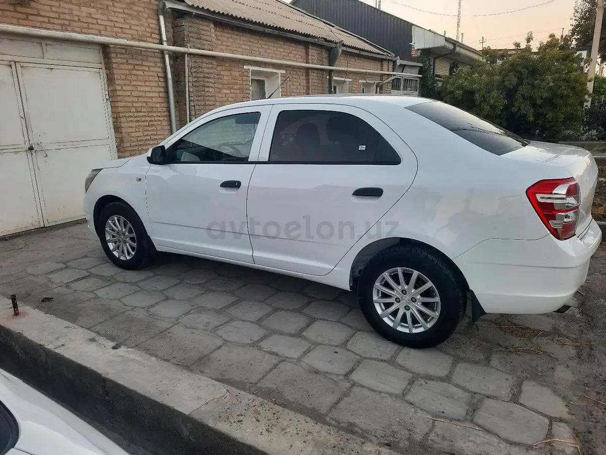 Chevrolet Cobalt,  2 позиция