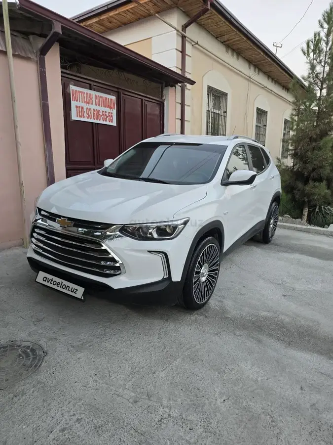 Chevrolet Tracker 2