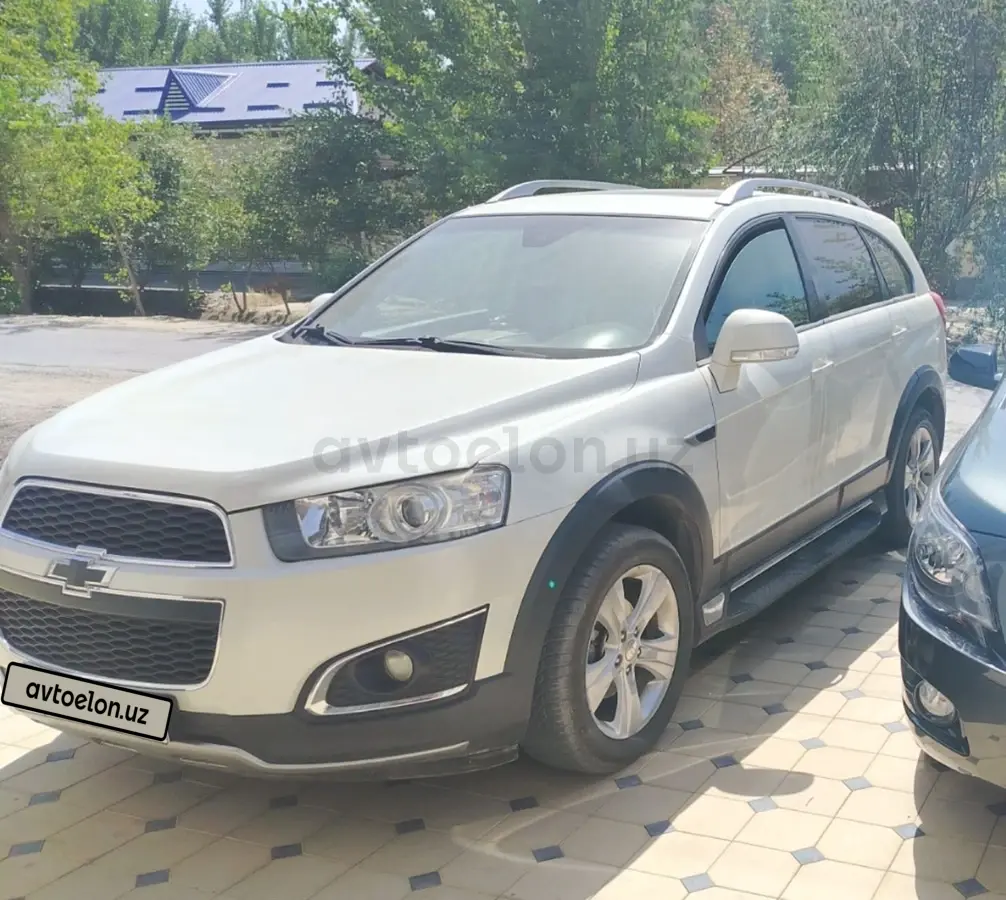 Chevrolet Captiva,  3 позиция
