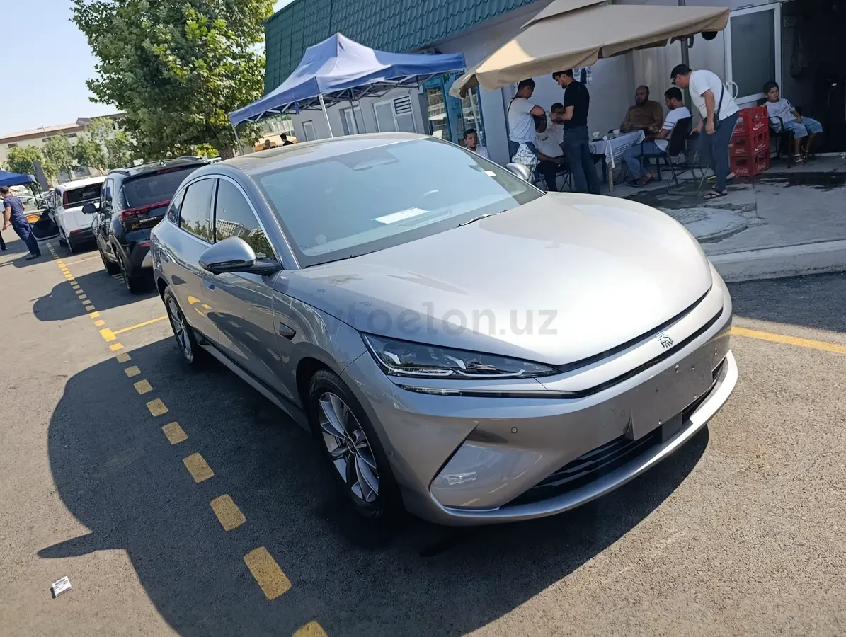 BYD Qin EV
