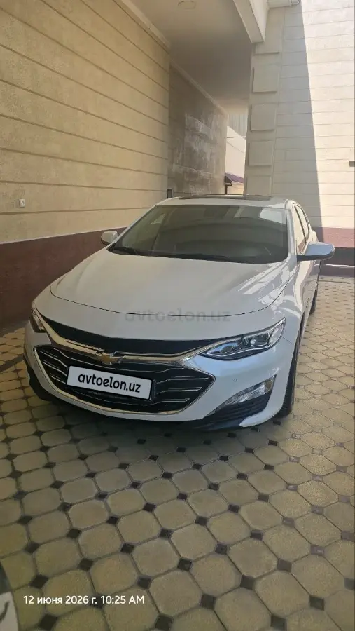 Chevrolet Malibu 2