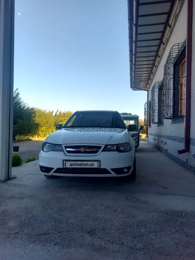 Chevrolet Nexia 2,  2 позиция DOHC