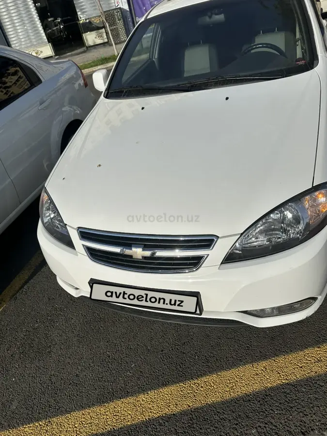 Chevrolet Gentra,  3 позиция