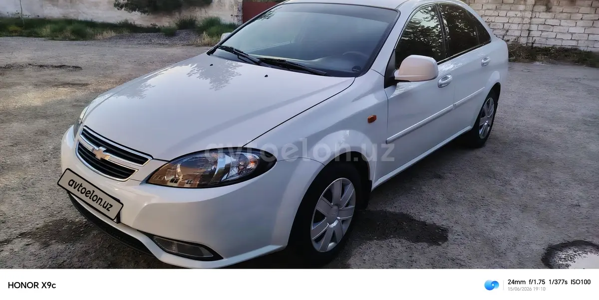 Chevrolet Gentra,  2 позиция