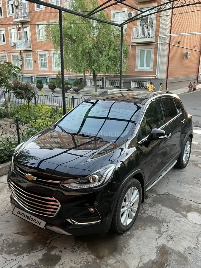 Chevrolet Tracker,  3 позиция