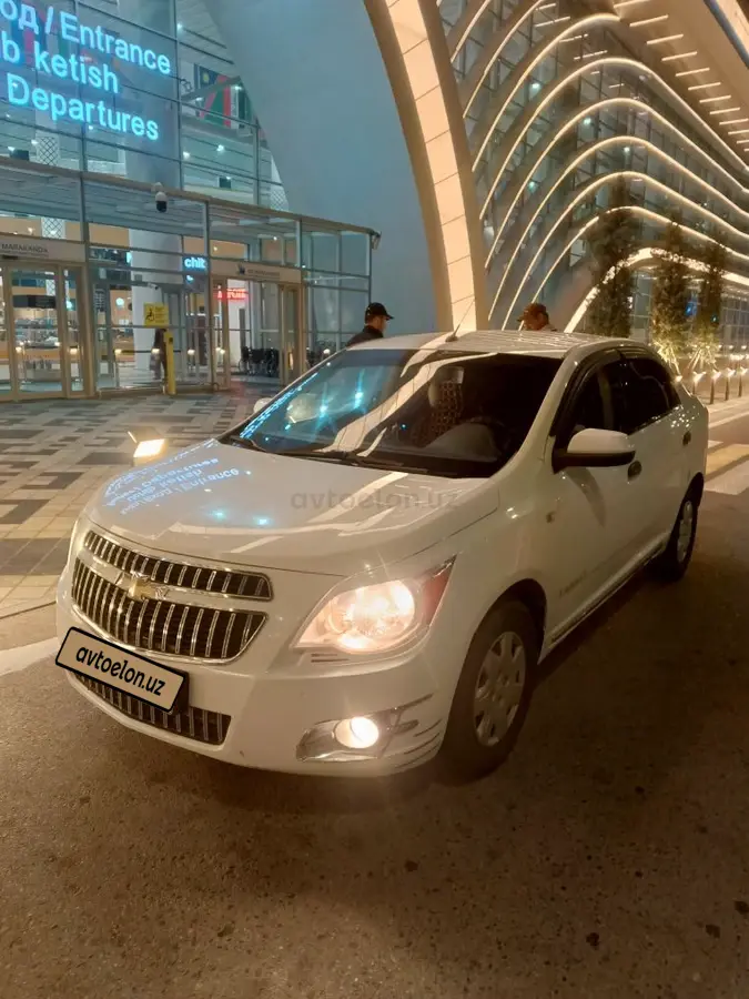 Chevrolet Cobalt,  2 позиция