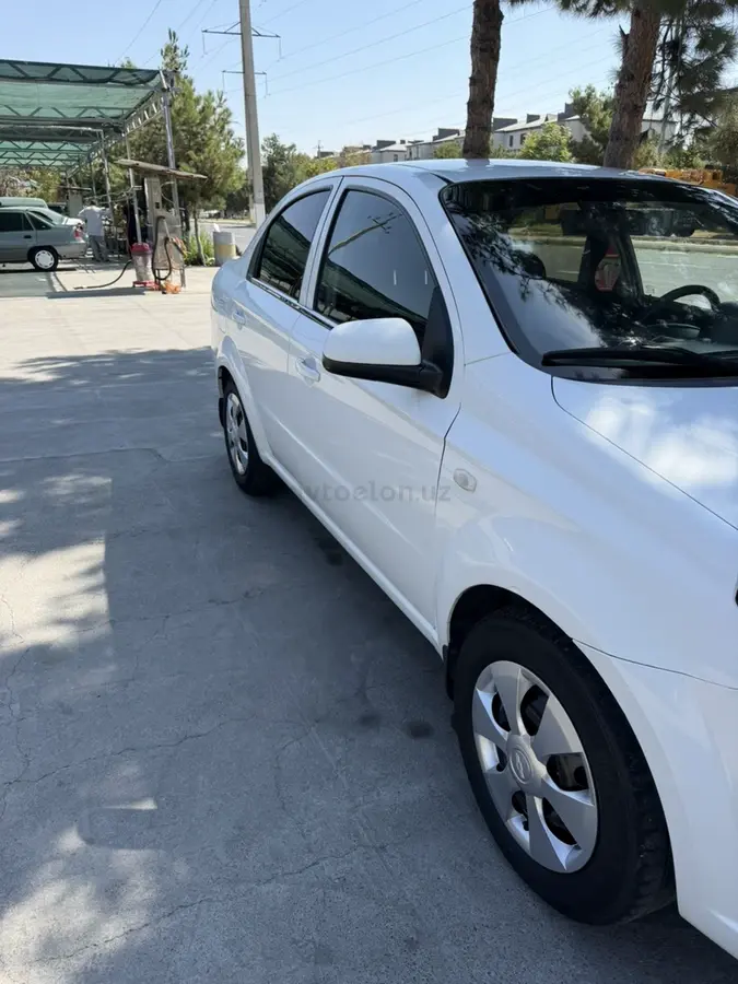 Chevrolet Nexia 3,  2 позиция