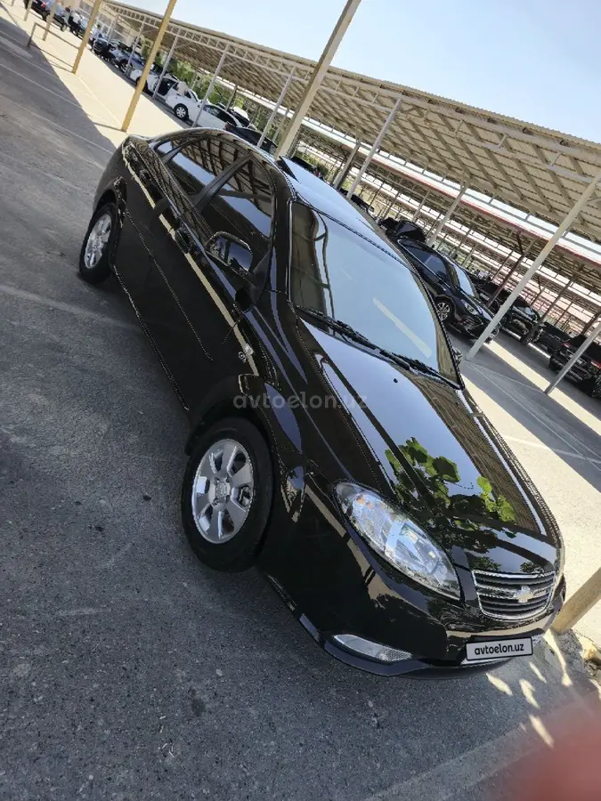 Chevrolet Gentra,  3 позиция
