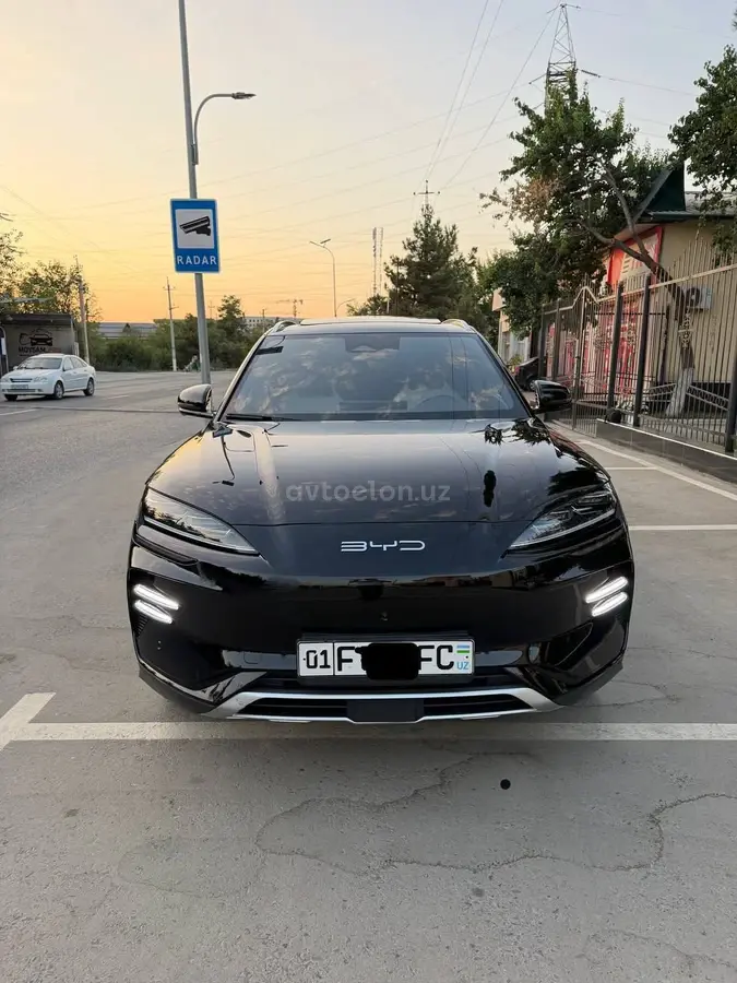 BYD Song Plus EV Champion