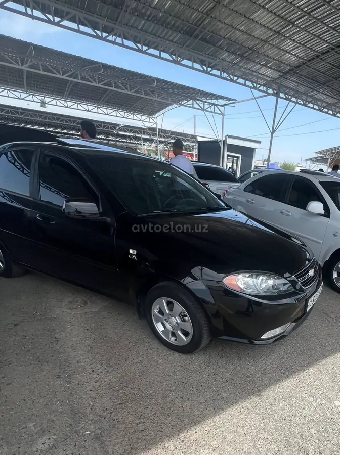 Chevrolet Gentra,  2 позиция
