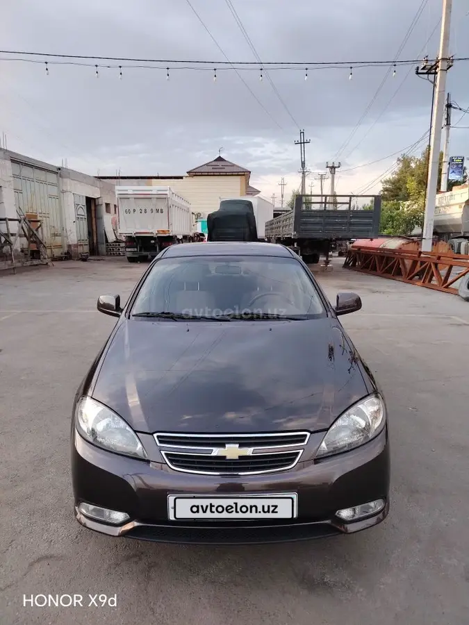 Chevrolet Gentra,  2 позиция