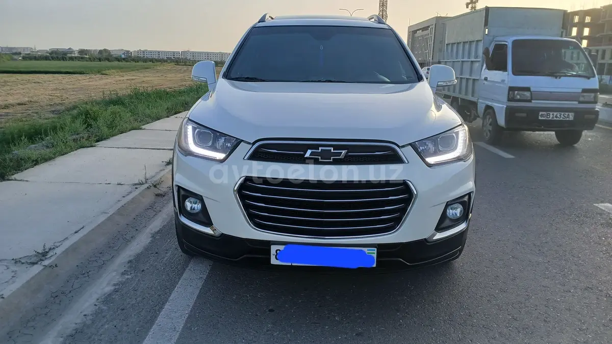 Chevrolet Captiva,  3 позиция