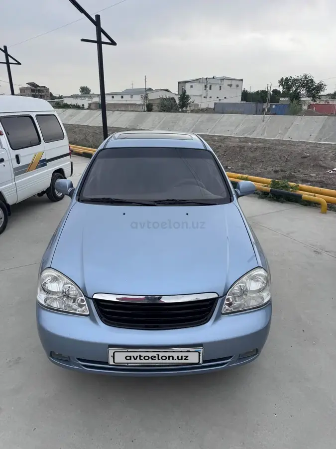Chevrolet Lacetti,  3 позиция