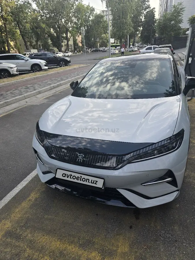 BYD Song L