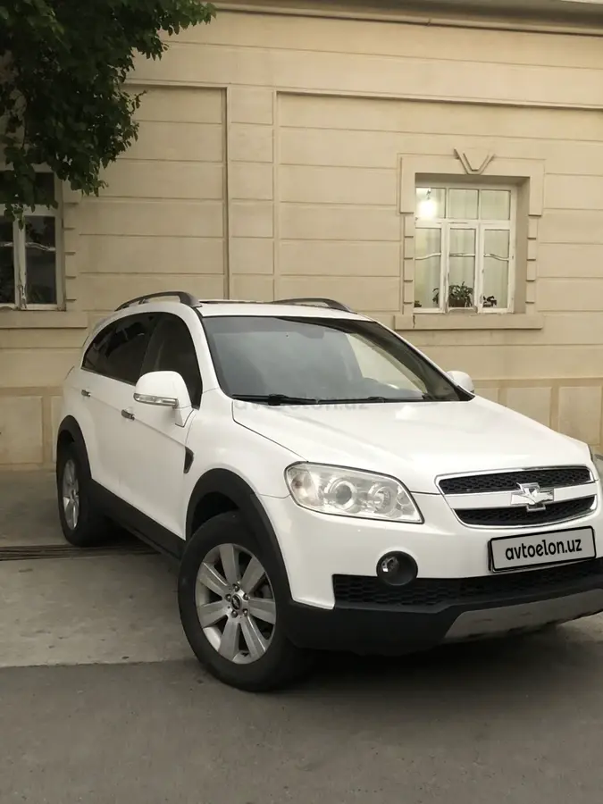 Chevrolet Captiva,  1 позиция