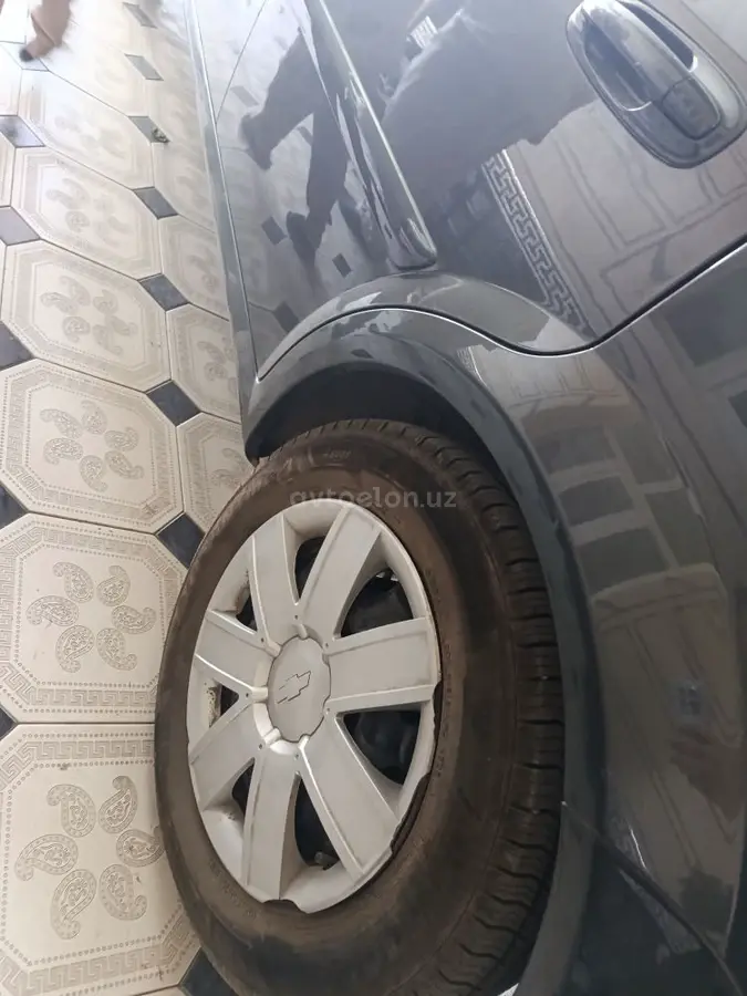 Chevrolet Gentra,  3 позиция
