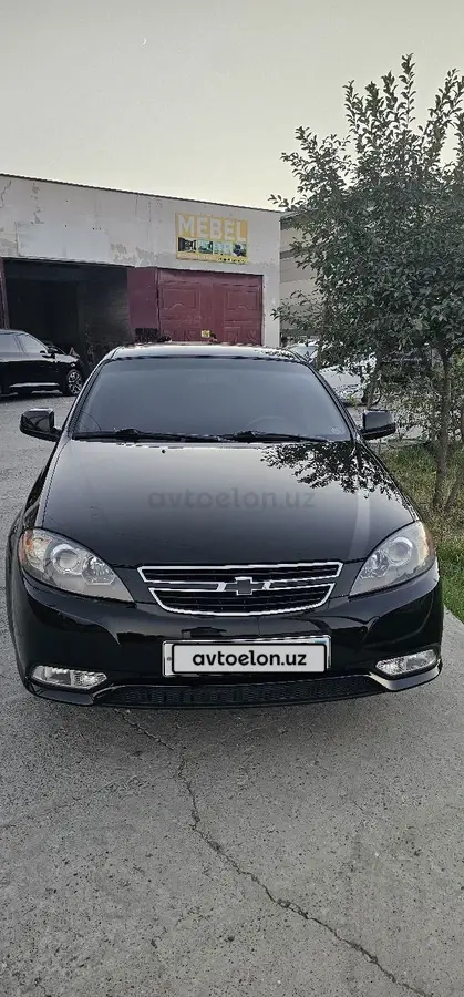 Chevrolet Gentra,  3 позиция