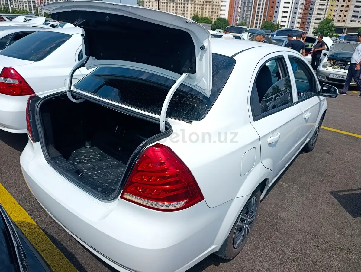 Chevrolet Nexia 3