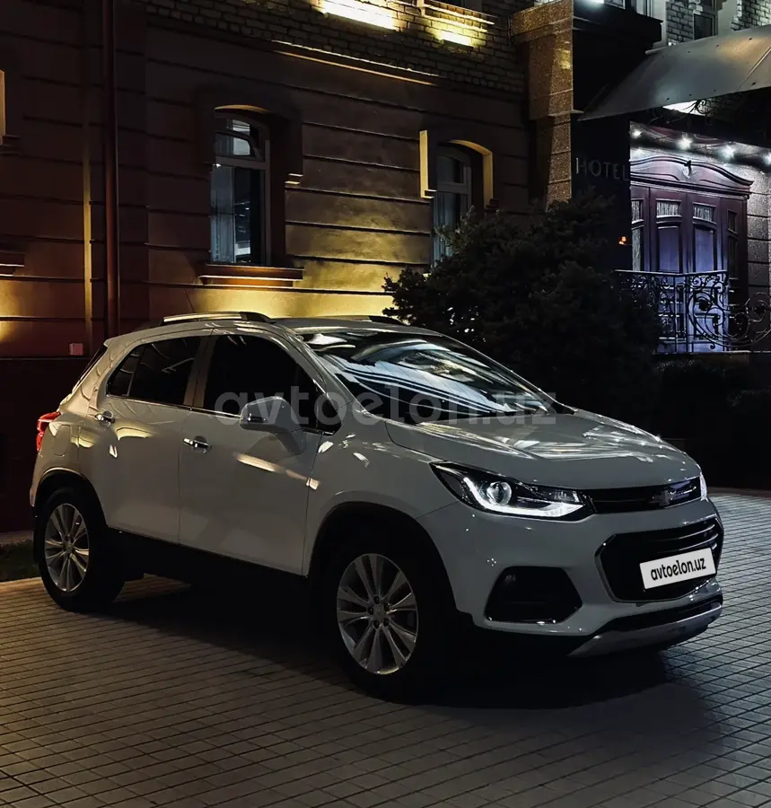Chevrolet Tracker,  3 позиция