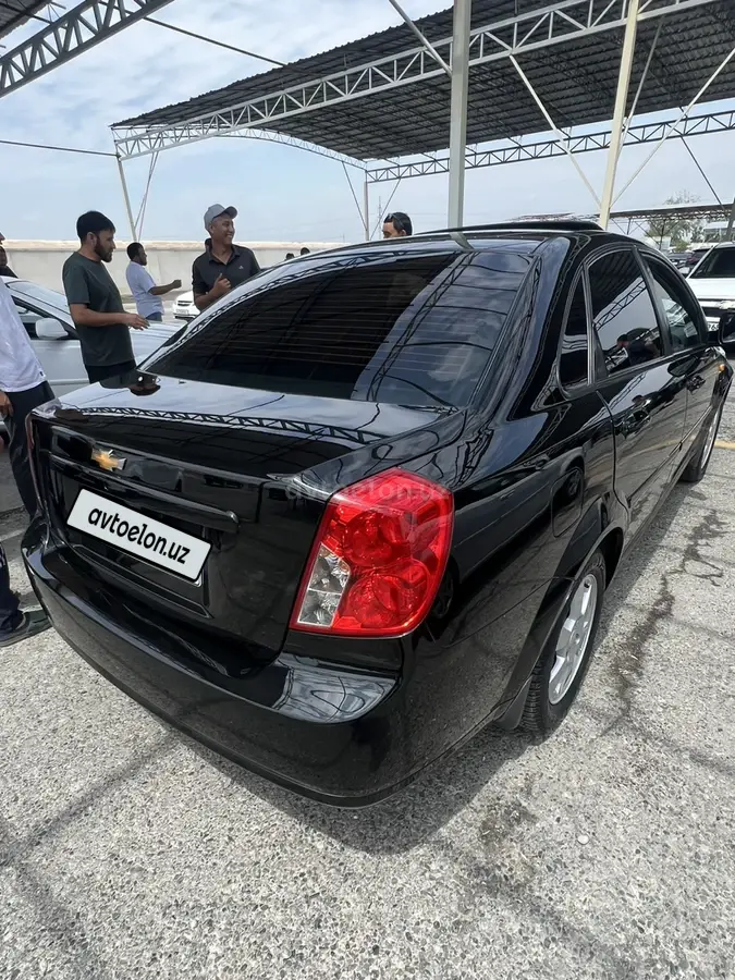 Chevrolet Gentra,  2 позиция