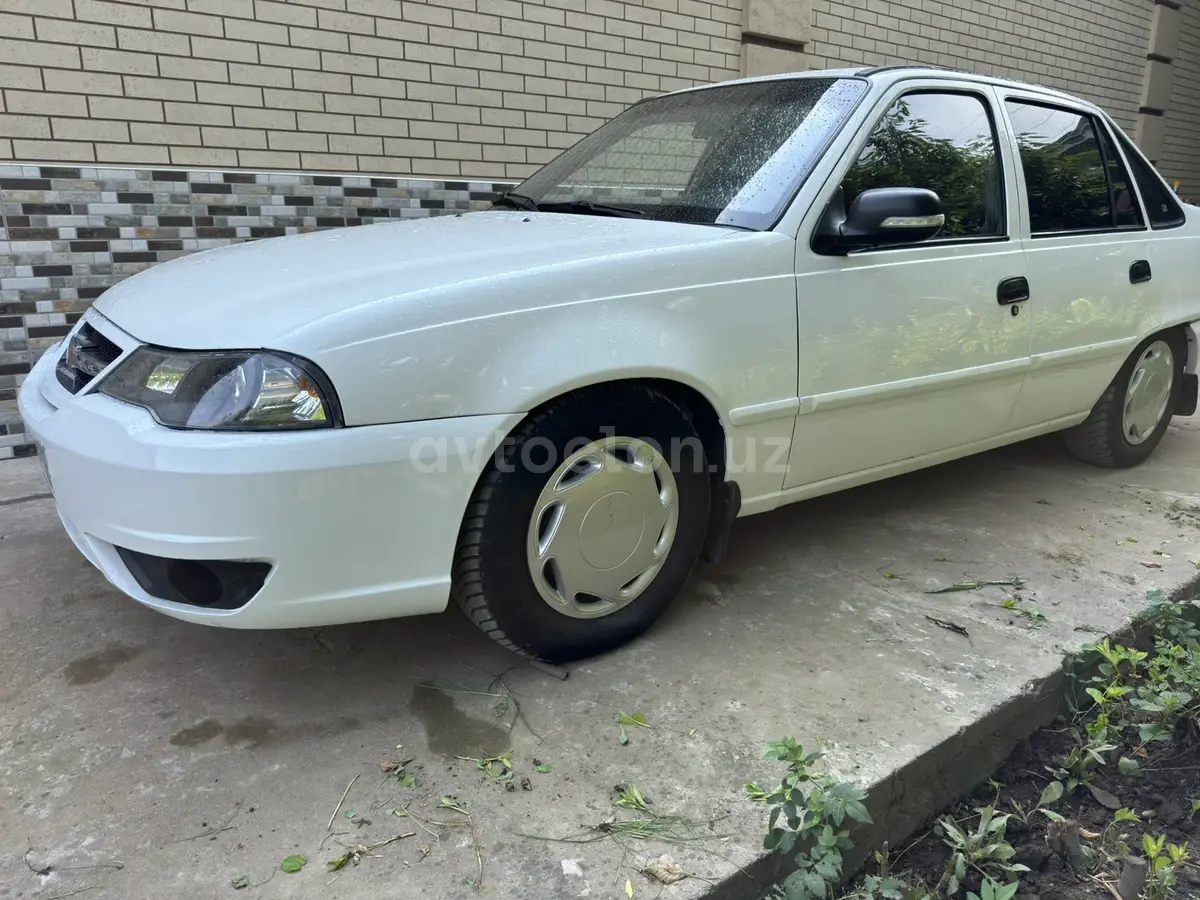 Chevrolet Nexia 2,  3 позиция DOHC