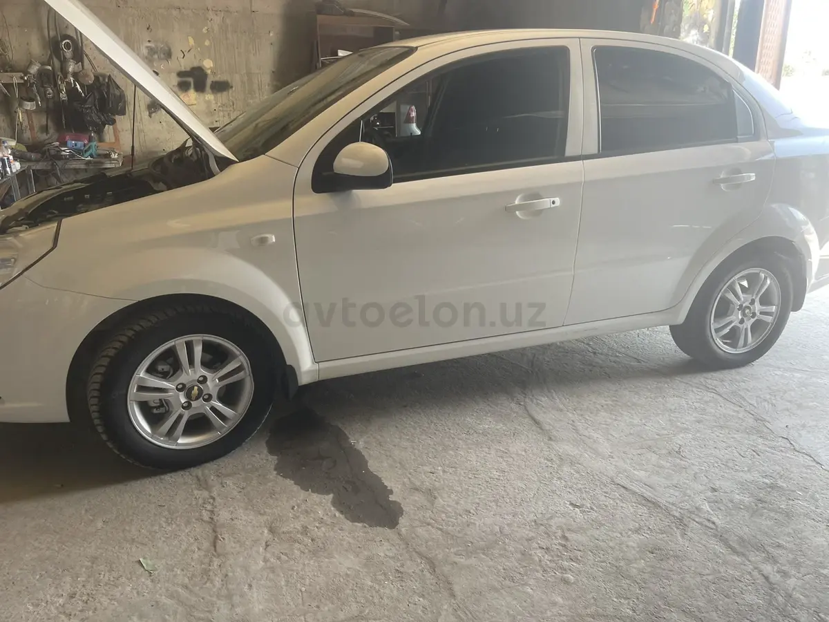 Chevrolet Nexia 3,  4 позиция