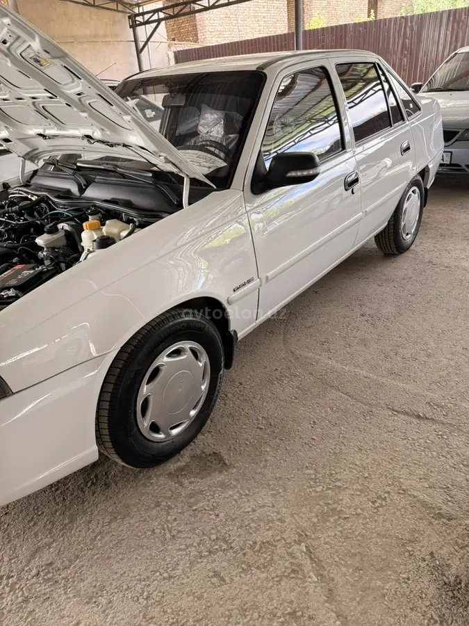 Chevrolet Nexia 2,  4 позиция DOHC