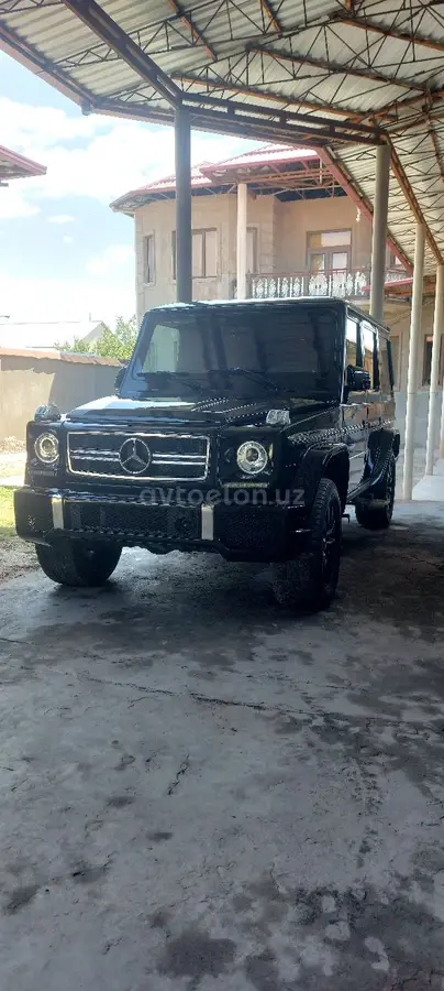 Mercedes-Benz G 500