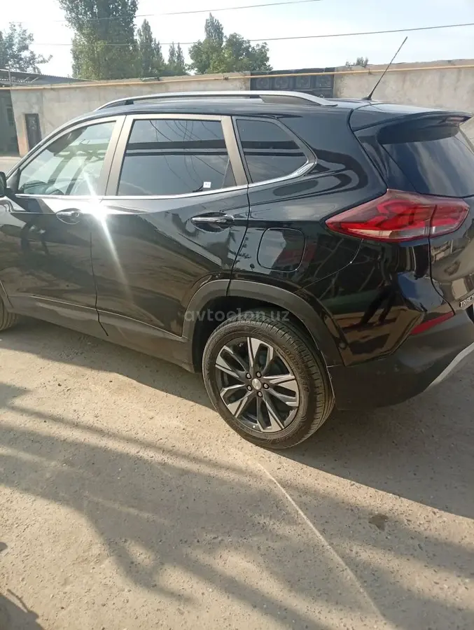 Chevrolet Tracker 2