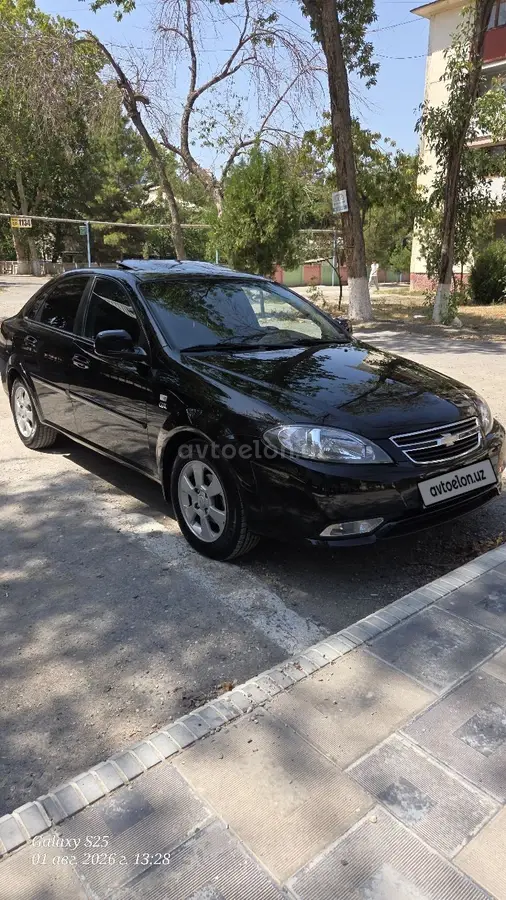 Chevrolet Gentra,  3 позиция