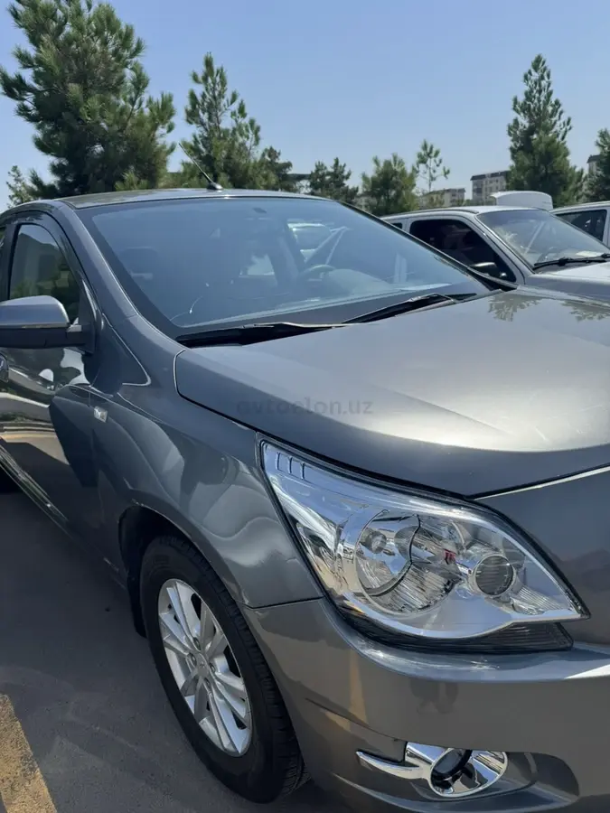 Chevrolet Cobalt,  2 позиция