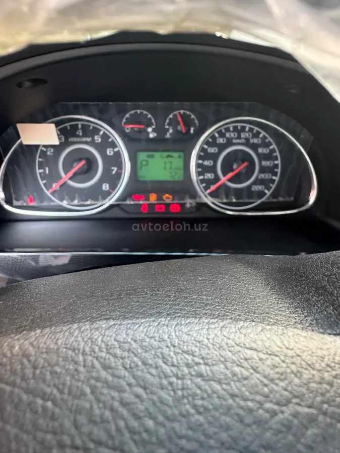 Chevrolet Gentra,  3 позиция