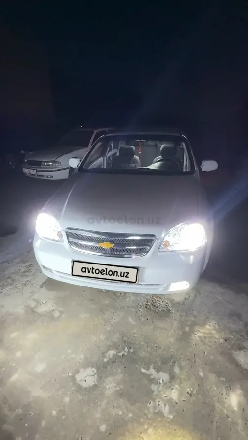 Chevrolet Lacetti,  1 позиция