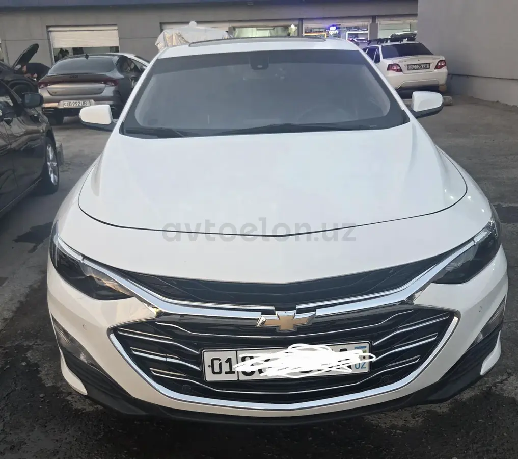 Chevrolet Malibu 2