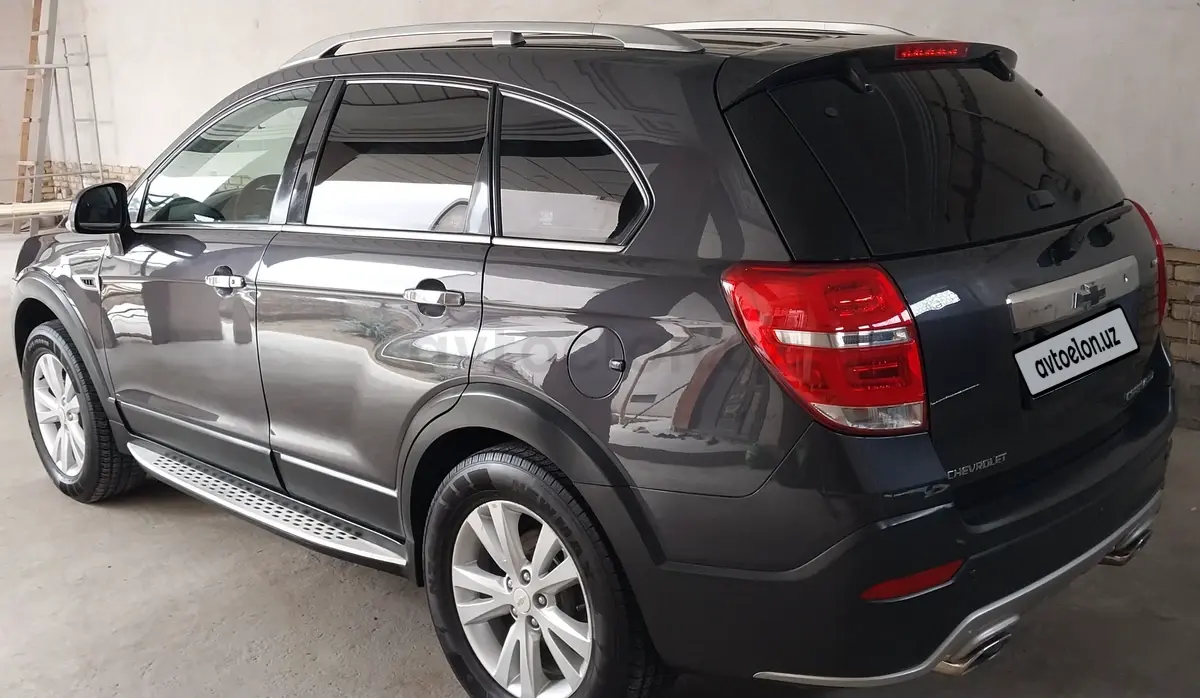 Chevrolet Captiva,  3 позиция